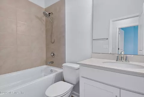 Bath - 97003 Mcgirts Creek Loop, Yulee, FL 32097 photo 4 of 4