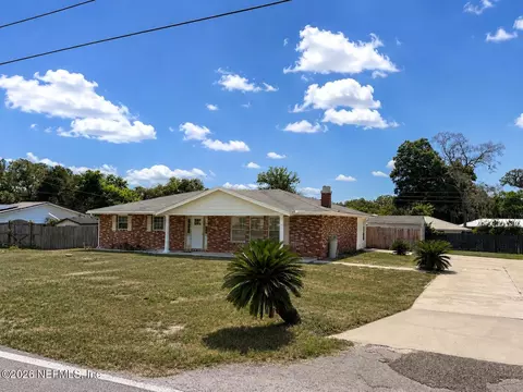 2500 Westover Dr, Palatka, FL 32177