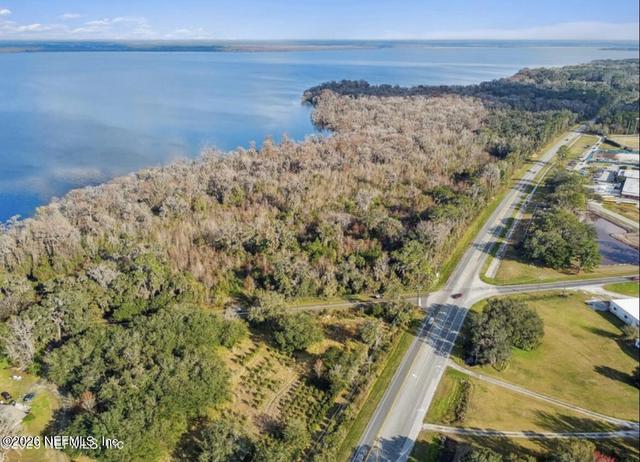 106 Union Ave, Crescent City, FL 32112