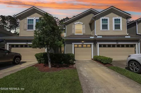 205 Richmond Dr, Saint Johns, FL 32259