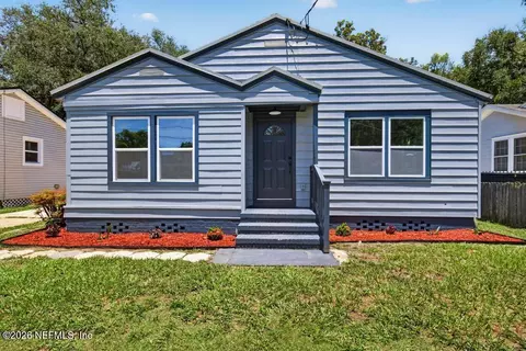 6724 Rydholm St, Jacksonville, FL 32208