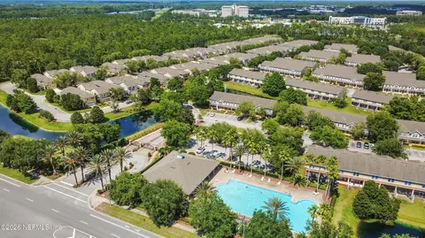 View/Area - 6117 Eclipse Cir, Jacksonville, FL 32258 photo 2 of 5