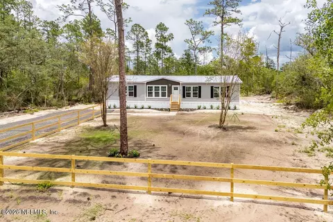 230 Redeye Rd, Florahome, FL 32140 photo 2