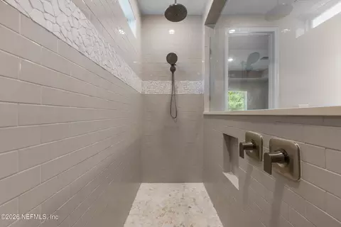 Bath - 149 Windley Dr, Saint Augustine, FL 32092 photo 2 of 4