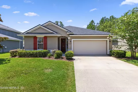 11716 Parker Lakes Dr, Jacksonville, FL 32221
