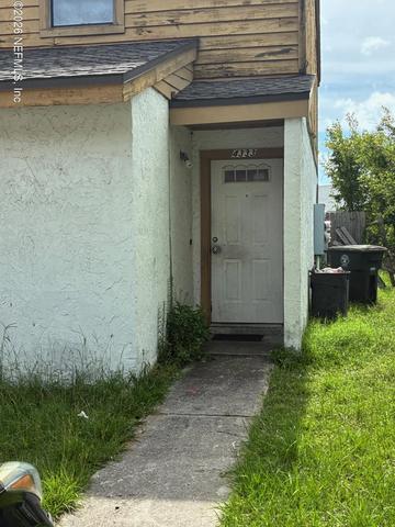 4333 Melissa Ct W, Jacksonville, FL 32210