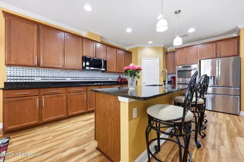 Kitchen - 461 Pine Eagle Dr, Fleming Island, FL 32003 photo 2 of 4