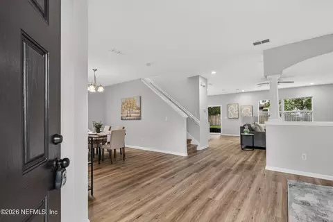 Entry Way - 100 Nonami Ct, Saint Augustine, FL 32092 photo 2 of 7