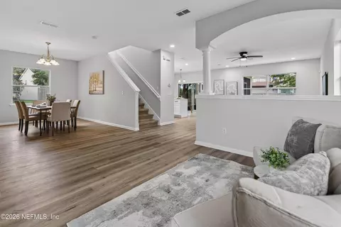 Entry Way - 100 Nonami Ct, Saint Augustine, FL 32092 photo 4 of 7