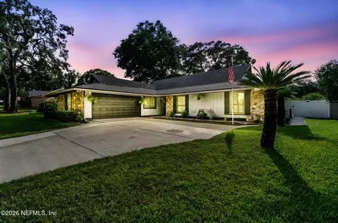 2150 Broad Water Dr, Jacksonville, FL 32225