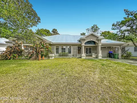 Exterior - 18 Solano Ave, Saint Augustine, FL 32080 photo 4 of 15