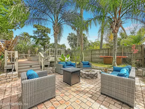 Exterior - 18 Solano Ave, Saint Augustine, FL 32080 photo 7 of 15