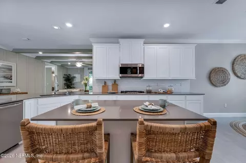 Kitchen - 75733 Lily Pond Ct, Yulee, FL 32097 photo 3 of 8