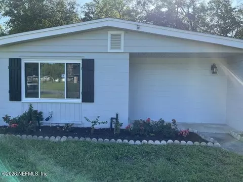 Exterior - 1019 Hillock Dr E, Jacksonville, FL 32221 photo 1 of 8