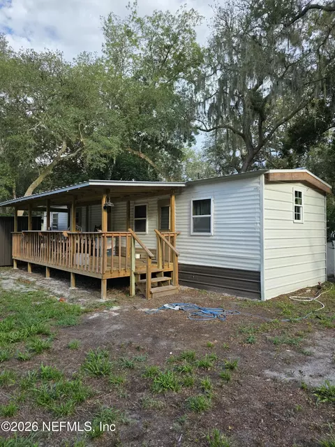 113 Deans Creek Trl, Palatka, FL 32177