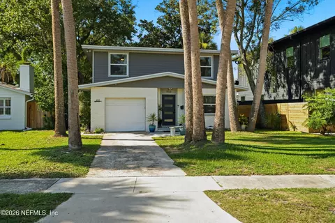 416 Hopkins St, Neptune Beach, FL 32266