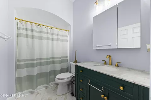 Bath - 4232 S Franklinia St, Saint Augustine, FL 32092 photo 4 of 5