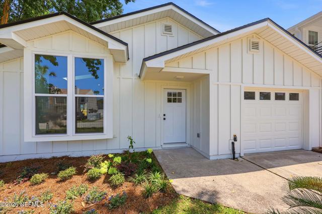 612 Lower 8th Ave S, Jacksonville Beach, FL 32250