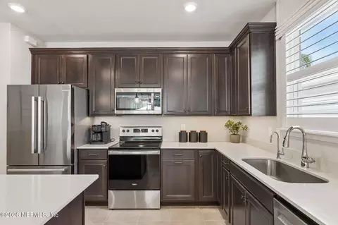 Kitchen - 502 La Mancha Dr, Saint Augustine, FL 32086 photo 4 of 4