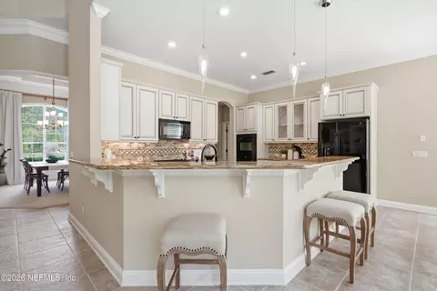 Kitchen - 560 Sebastian Sq, Saint Augustine, FL 32095 photo 3 of 4