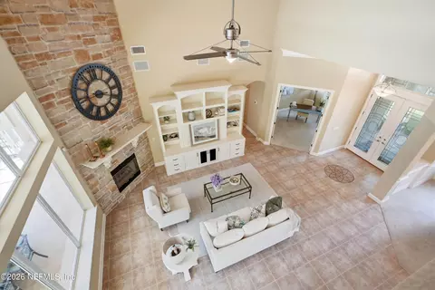 Living - 560 Sebastian Sq, Saint Augustine, FL 32095 photo 5 of 5