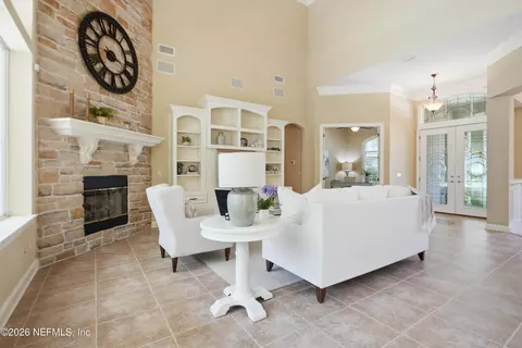Living - 560 Sebastian Sq, Saint Augustine, FL 32095 photo 3 of 5