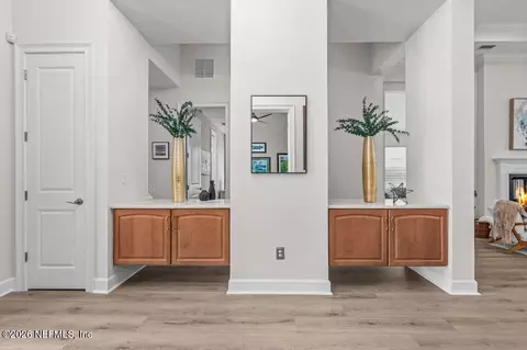 Entry Way - 501 Wingspan Dr, Ormond Beach, FL 32174 photo 2 of 5