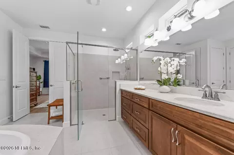 Bath - 501 Wingspan Dr, Ormond Beach, FL 32174 photo 3 of 7