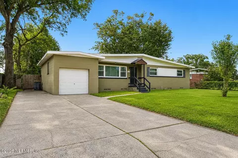 6549 Lou Dr S, Jacksonville, FL 32216