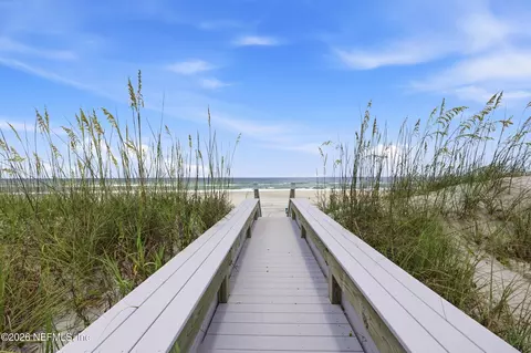 2709 Ocean Dr S, Jacksonville Beach, FL 32250