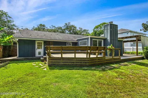 1207 14th St N, Jacksonville Beach, FL 32250