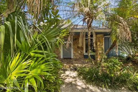 1207 14th St N, Jacksonville Beach, FL 32250