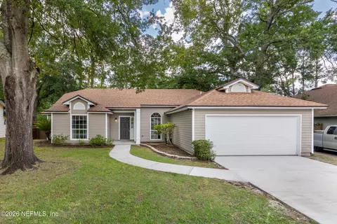 9711 Bayou Bluff Dr, Jacksonville, FL 32257