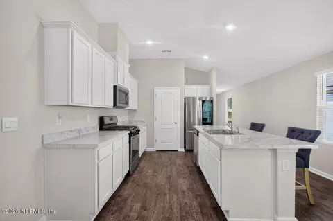 Entry Way - 97 Logrono Ct, Saint Augustine, FL 32084 photo 4 of 4
