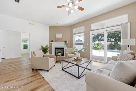 3949 Heavenside Ct, Orange Park, FL 32073