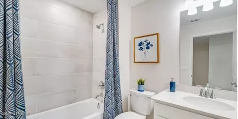 Bath - 71 Hubbard Bnd, Saint Augustine, FL 32092 photo 1 of 1