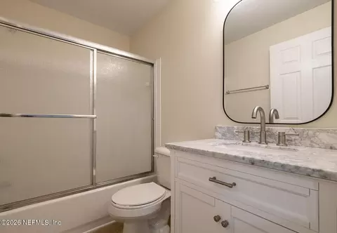Bath - 210 16th St #G, Saint Augustine, FL 32080 photo 3 of 4