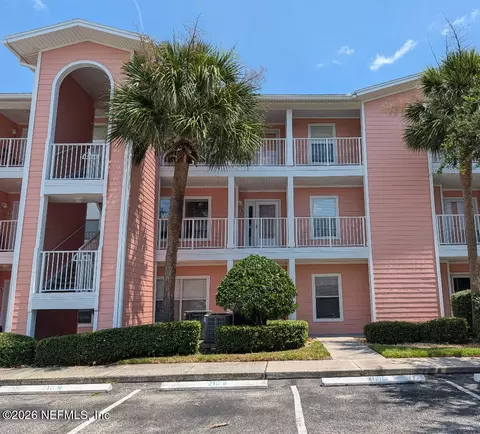 210 16th St #G, Saint Augustine, FL 32080