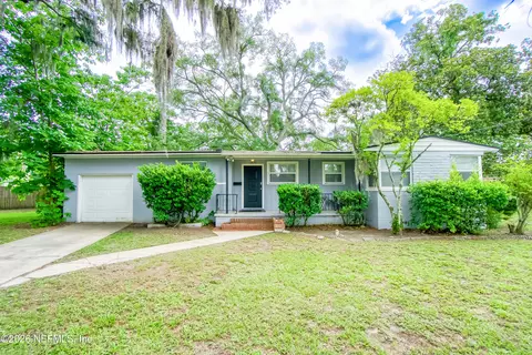 4820 Avent Dr, Jacksonville, FL 32244