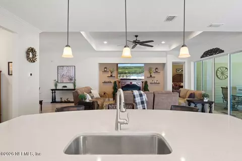 Kitchen - 289 Weathered Edge Dr, Saint Augustine, FL 32092 photo 5 of 6