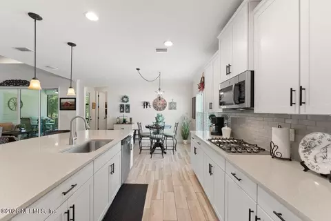 Kitchen - 289 Weathered Edge Dr, Saint Augustine, FL 32092 photo 4 of 6