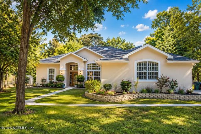 965 Lawhon Dr, Saint Johns, FL 32259