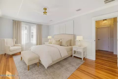 Bedroom - 142 Washington St, Saint Augustine, FL 32084 photo 1 of 3