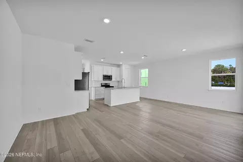 Living - 314 Blind Oak Cir, Saint Augustine, FL 32095 photo 4 of 4