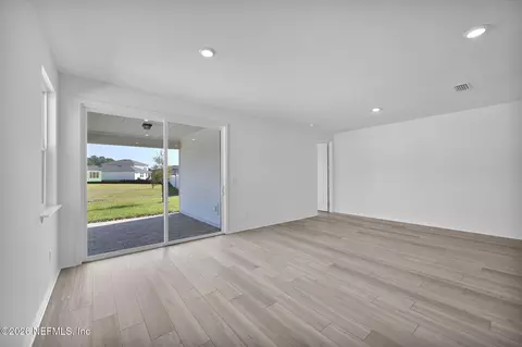 Living - 314 Blind Oak Cir, Saint Augustine, FL 32095 photo 1 of 4