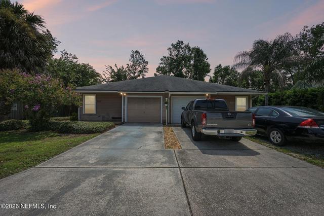 3117 Coral Reef Dr, Jacksonville, FL 32224