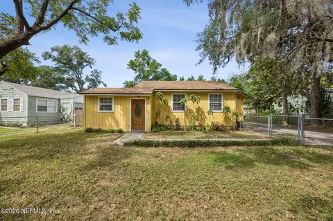 3011 Lake Shore Blvd, Jacksonville, FL 32210