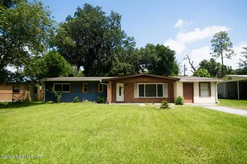 104 Oakdale Dr, Palatka, FL 32177
