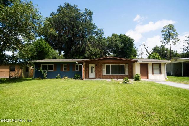 104 Oakdale Dr, Palatka, FL 32177