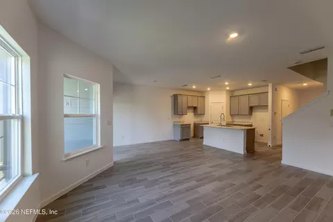 Living - 42 Appleton Ct, Saint Augustine, FL 32092 photo 3 of 4